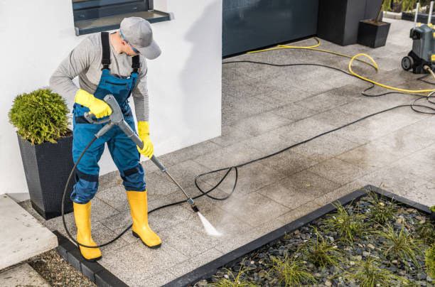 Best Commercial Building Pressure Washing  in Calhoun, GA